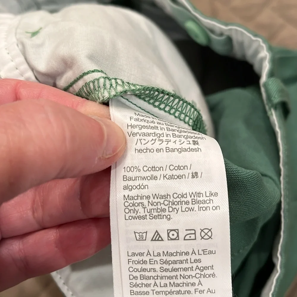 J. Crew Green Girls' pleated short/NWT/Size 6